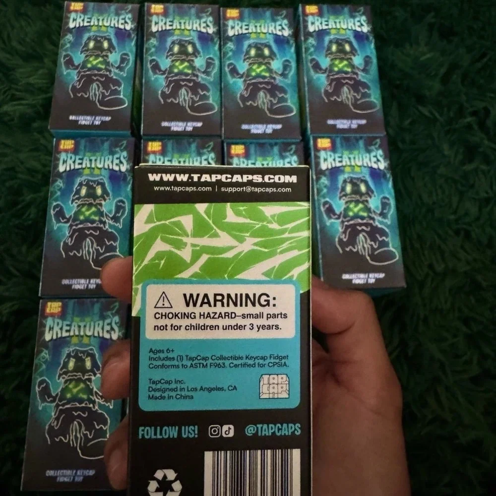Lacy‎ & Clix TapCaps Series 3 Creatures II Mystery Blind Box RARE TAPCAP